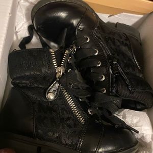 Toddler MK boots